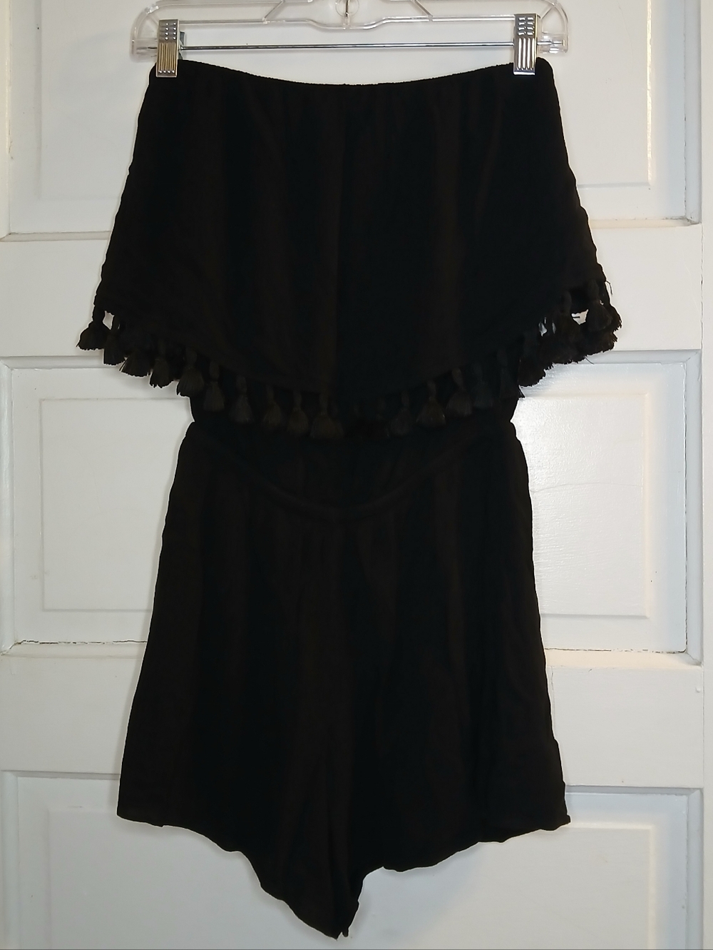 ING Black Strapless Romper Women’s M Tassel Trim Stretch Waist Flowy Shorts Boho